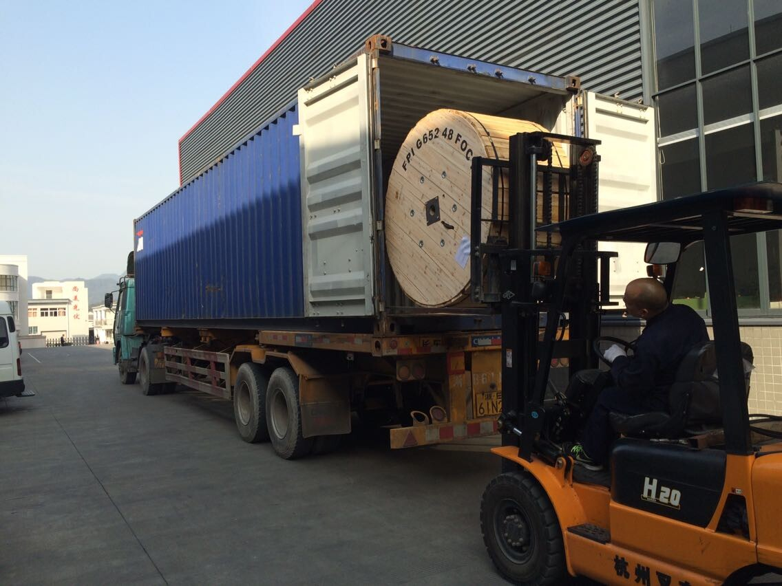 Fiber optic cable product delivery