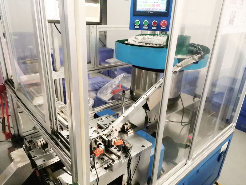 Modular plug production equipment