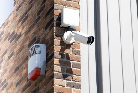 Fire alarm cable for security and fire protection system routes