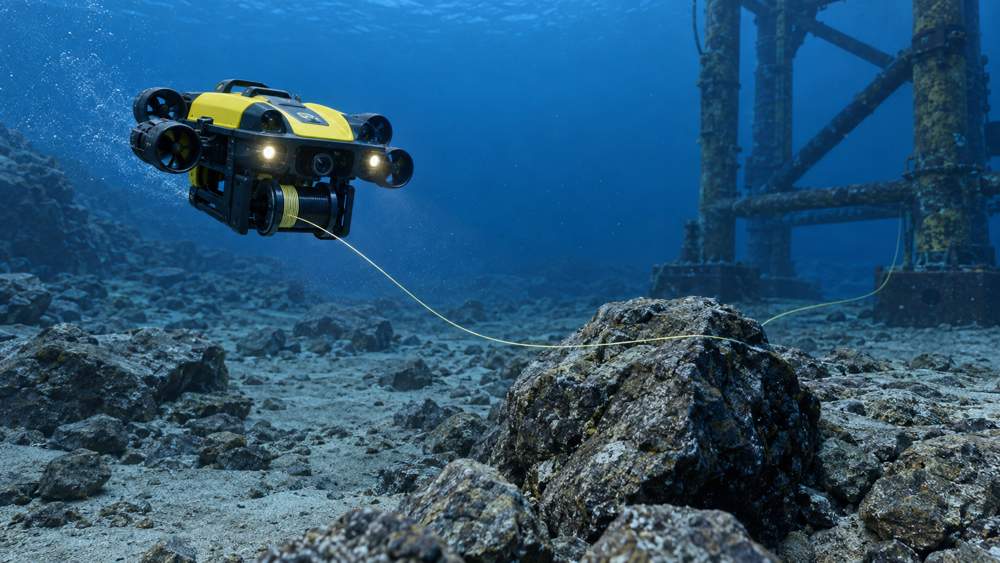 Underwater microcable payout risks around vehicle, seabed, and offshore structure